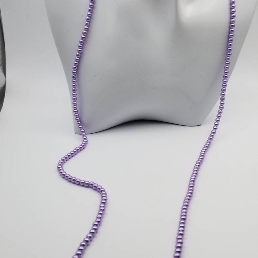 Luscious lavender round beaded fairy party necklace - Picture 2 of 2